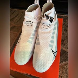 Nike Vapor Edge Pro 360 9.5